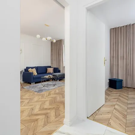 Beautiful One Bedroom Zamkowa By Rent Like Apartment